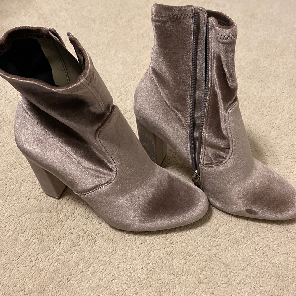 BOOTIE